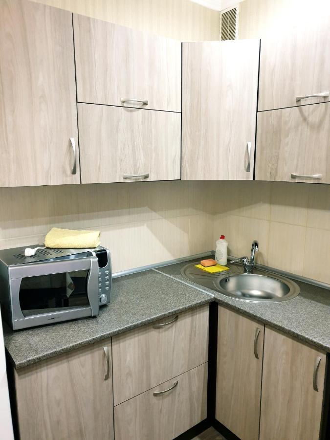 Apartment On Kravchuka, 11B Lutsʼk Exterior foto
