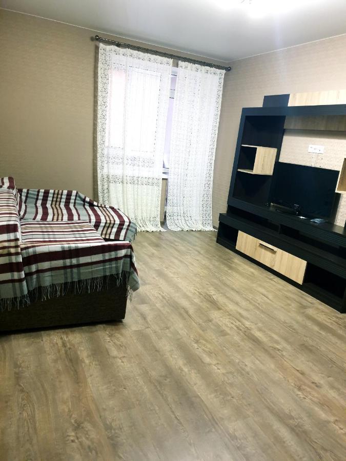 Apartment On Kravchuka, 11B Lutsʼk Exterior foto