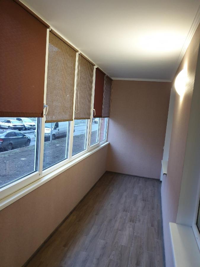 Apartment On Kravchuka, 11B Lutsʼk Exterior foto